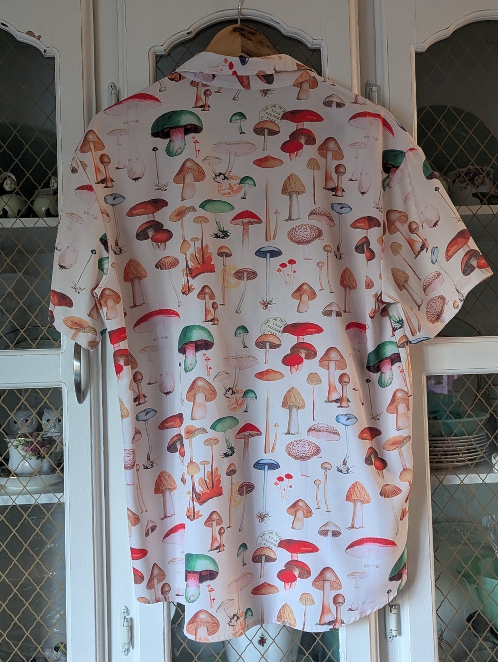 🍄✨ Men's SS Whimsy Mushroom Shirt Multicolor Shroom Cottagecore Top Forestcore - Picture 5 of 5